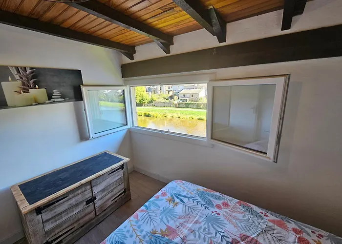 Les Pieds Dans Lot Casa de Férias *